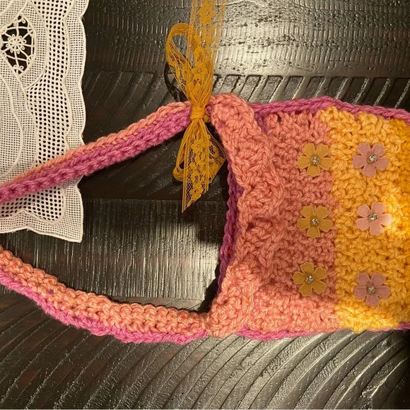 Handmade crochet cute small bag - Picture 4 of 5